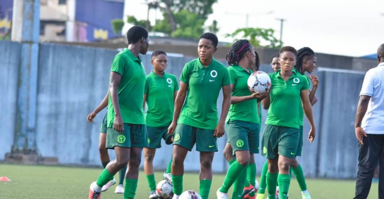 Falconets